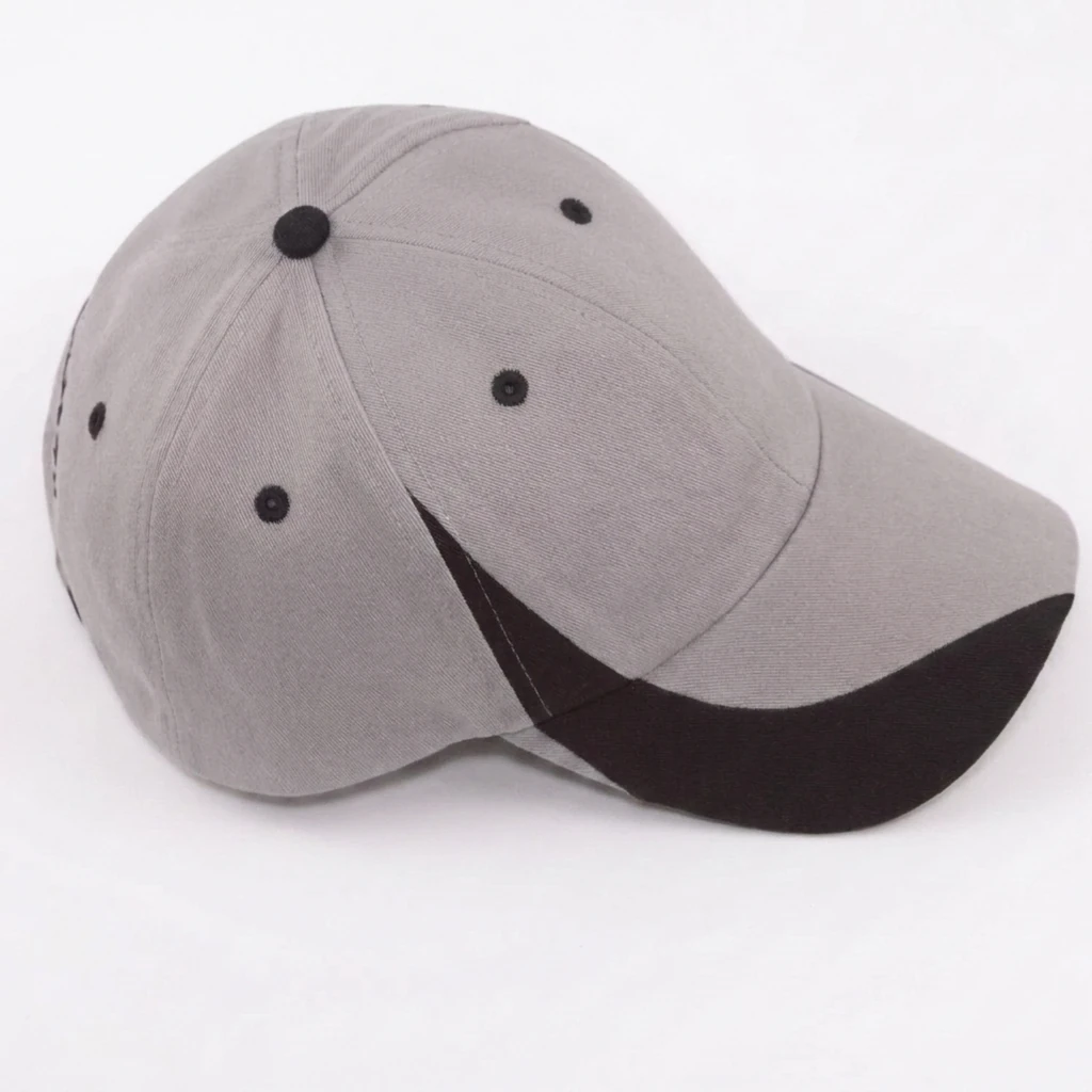 The Moto Cap in Light Gray / Black